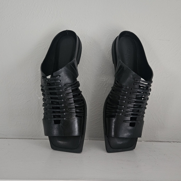 NWOT Daniella Shevel Gia Lace Flats - Picture 4 of 12